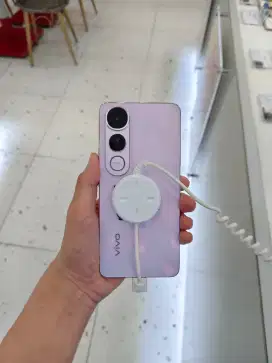 Vivo V50 Lite cuma 1.300.000