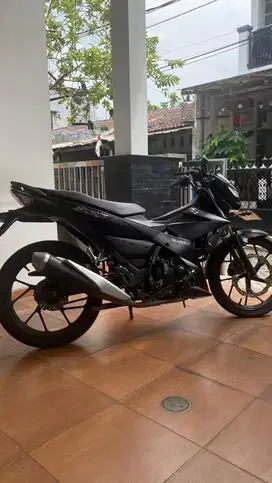 Suzuki Satria FU 2018 full black