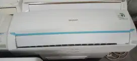 AC sharp thailand 1/2pk