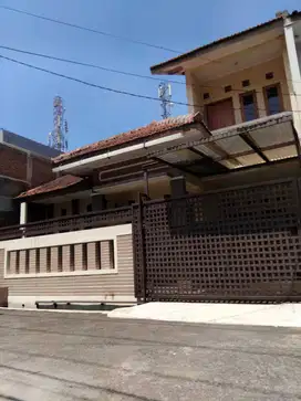 Rumah tinggal nyaman dan terawat komplek Kiara sari asri buahbatu