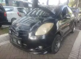 Mobil Yaris Bakpao Tahun  2008