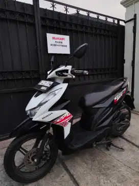 Honda Beat Tahun 2022 lengkap