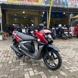YAMAHA XRIDE 125 ASE 2017