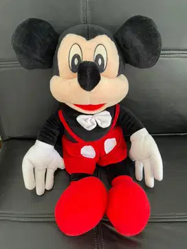 Boneka Mickey Mouse