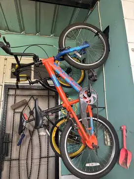 Sepeda anak cowok polygon bekas