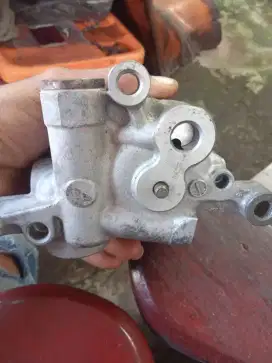 Pompa oli metic nissan Livina/nissan juke