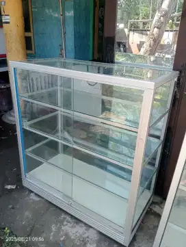 etalase toko bekas 1m bagus kaca tebal 5mm