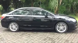 Mobil Subaru Impreza mobil tidak pernah di gunakan km rendah