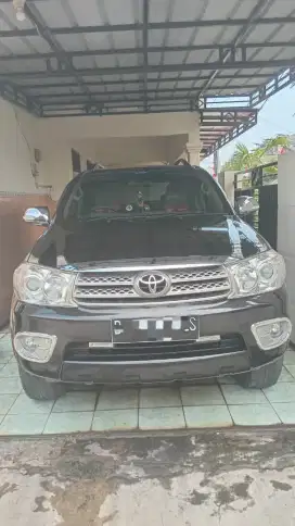 FORTUNER 2.7G BENSIN 2011