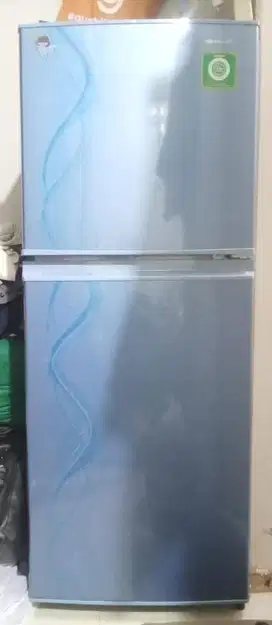 Kulkas Sharp 2 pintu