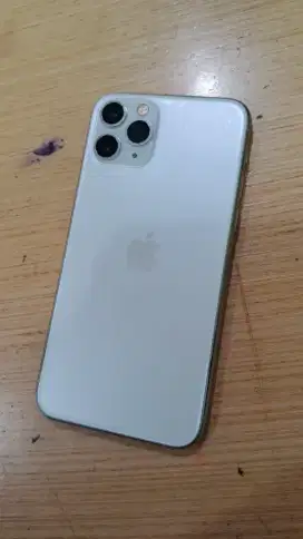 iphone 11 pro 64 lock