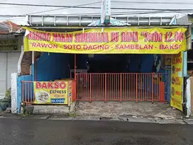 TEMPAT USAHA DI JALAN RAYA SEMOLOWARU NO 128, SUKOLILO SURABAYA