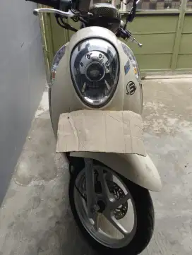 Scoopy stylish Iss 2015 full ori gress