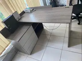 Meja Kerja Informa
