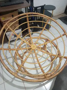 Kursi rotan bulat