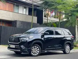 Zenix V Hybrid Modelista 2023 Hitam