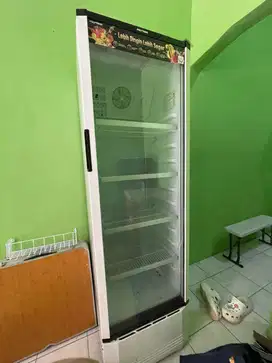 PENDINGIN MINUMAN (SHOWCASE POLYTRON)