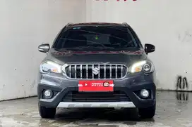 Suzuki Scross 1.5 AT 2021 Abu abu