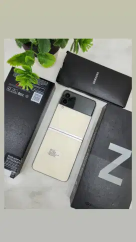 Samsung Galaxy Z Flip 3 8/128 Cream