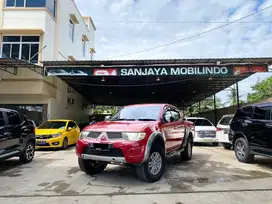 Mitsubishi Triton GLS DC 4x4 M/T 2015/2016