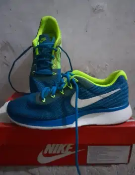 Nike Tanjun Racer