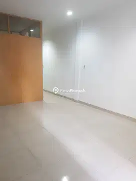 DIJUAL TOWNHOUSE JALAN BRIGJEND KATAMSO GANG BARISAN (TJIA TJAI)