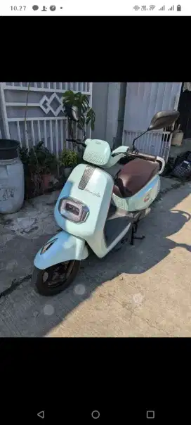 Uwinfly t70 baru belum lama pakai. Mau dijual 3,8jt komplit