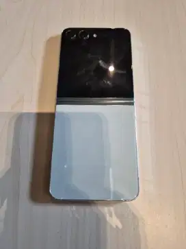 Samsung Flip 5 Second With Box