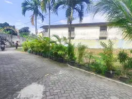 Jl. Pogung Lor, Tanah Jogja Sleman Selangkah ke Kampus UGM