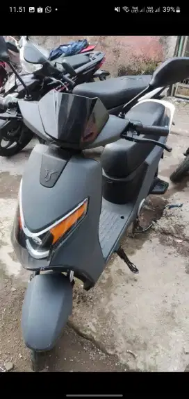 Sepeda listrik U-Winfly D75
