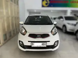 Kia Picanto1.2 SE matic 2014 putih