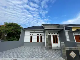Rumah siap huni,sudah full bangunan, security 24 jam
