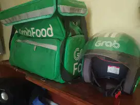 Helm & Tas grab