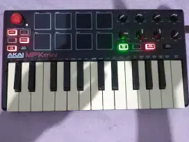 Jual Borong Midi Controller Keyboard 25Keys AKAI Professional MPK Mini