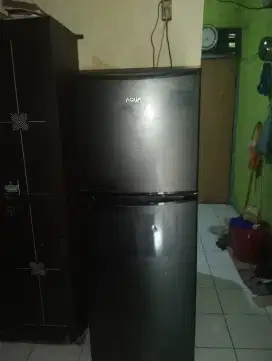 Kulkas Aqua 2 pintu