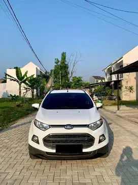 Ford Ecosport Titanium AT Putih 2014 Orisinil Km Rendah Istimewa
