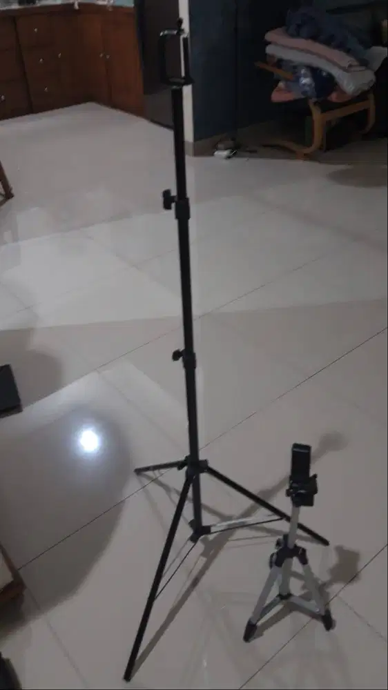 Aluminium Light Stand 1.8 Meter Stand Tripod Lampu Studio Tripot kamer