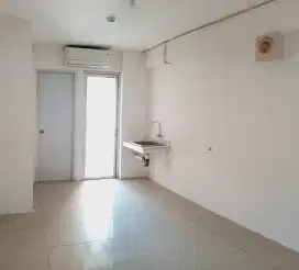 Disewakan 2BR Kosongan lt rendah Apartemen Bassura City