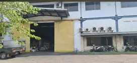 Termurah Gudang + Kantor Siap Pakai Lokasi Strategis di Margomulyo