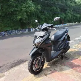 Beat Deluxe 2022 (Hitam Mesin Cakep)
