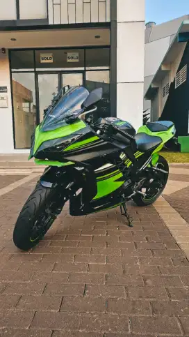 Kawasaki Ninja 250 SE (Special Edition)