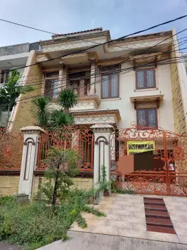 Rumah Mewah Classic Elite