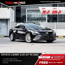 TOYOTA CAMRY V 2.5 METIK TAHUN 2021 PAJAK PANJANG