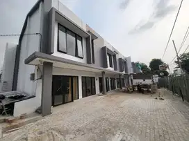 ruko komersil strategis pinggir jalan raya di pondok bambu jaktim