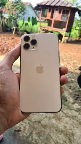 Iphone 11pro 64gb Gold
