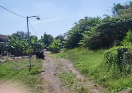 Tanah kavling SHM Siap bangun dekat pasar tulangan SMPN 1 tulangan