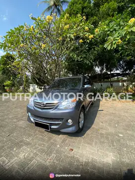 Toyota Avanza Tipe S 2010
