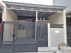 DISEWAKAN CEPAT RUMAH RAPI SIAP HUNI DI PORIS RESIDENCE