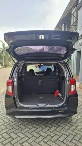 Jual Cepat Mobil Sigra Manual