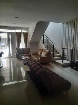 Dijual Cepat Rumah Premium Siap Huni di Summarecon Kota Bekasi